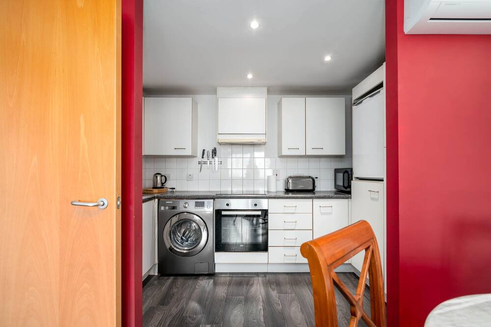 Photo of Kitchen in Sands End