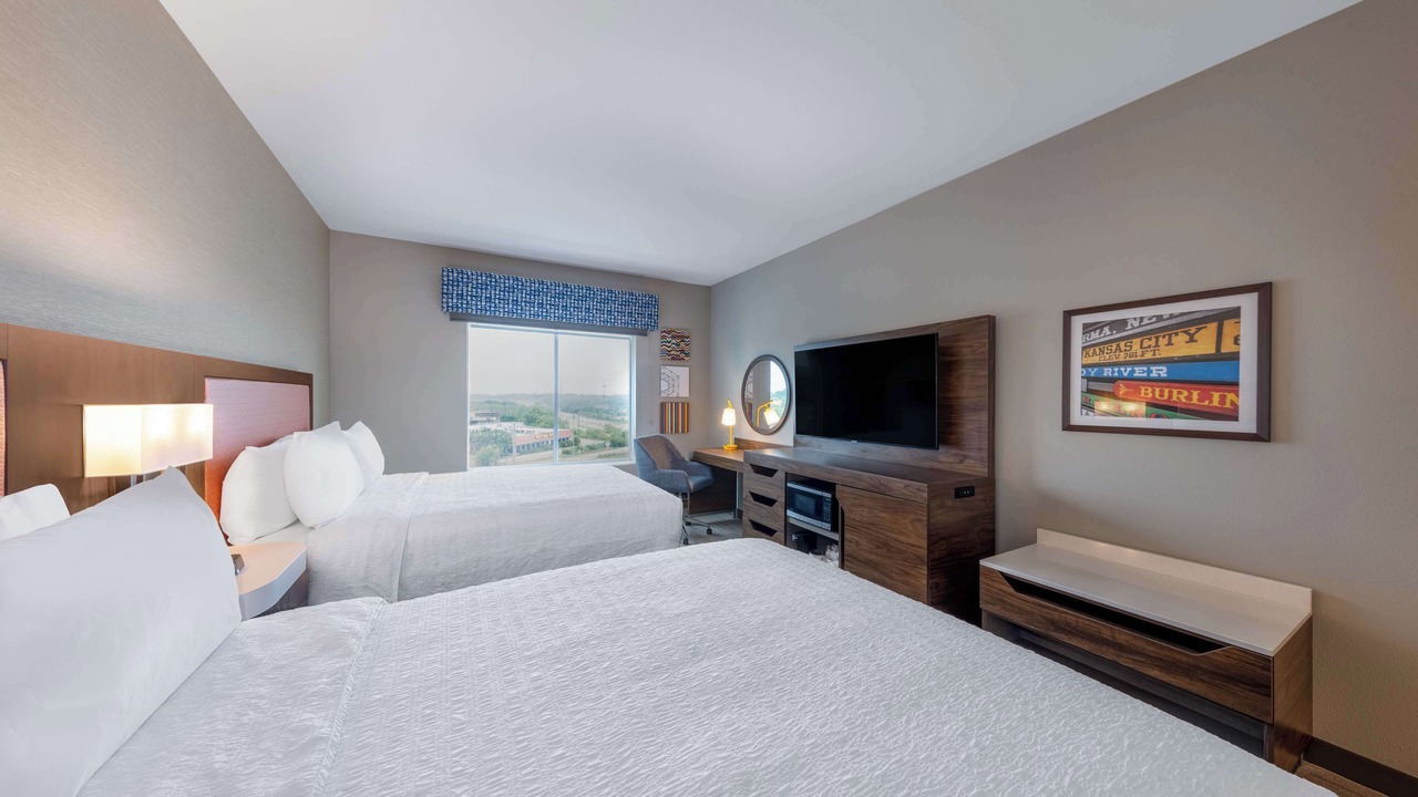 Photo of Bedroom in South Kansas City