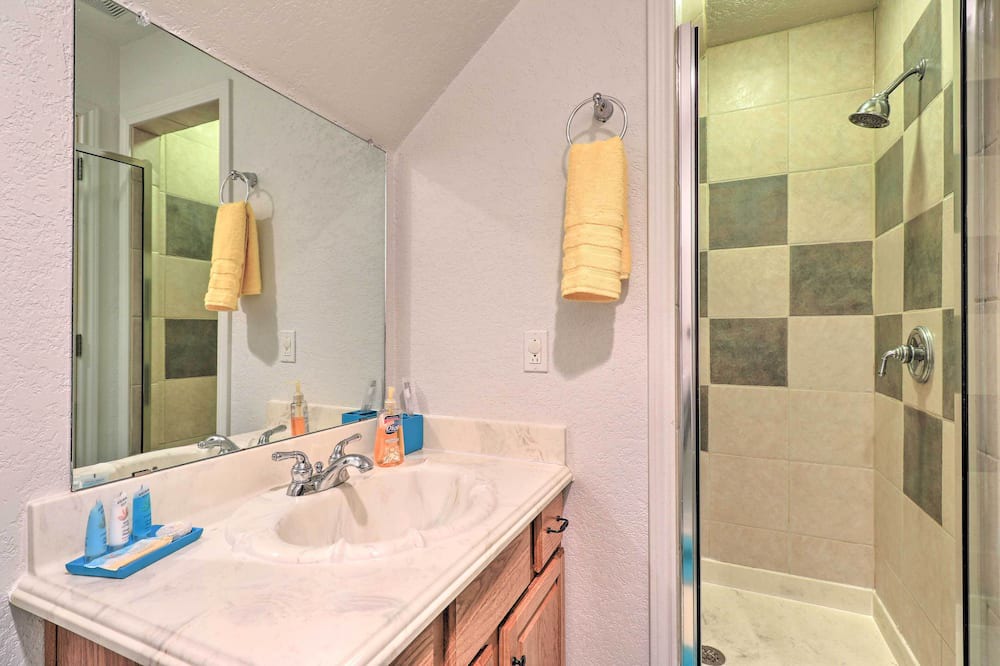 Photo of Bathroom in Woodway