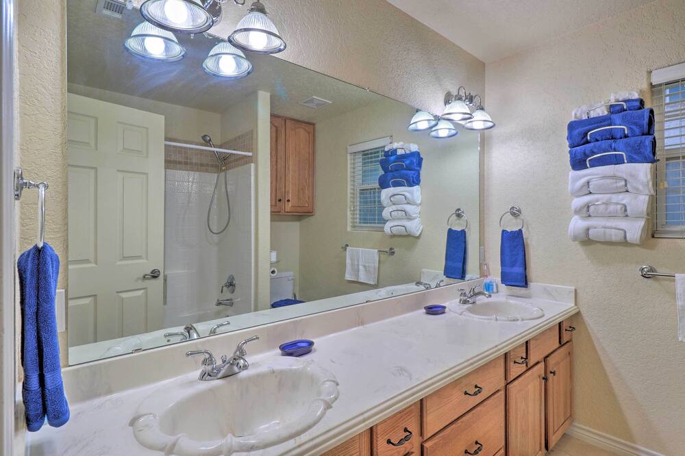 Photo of Bathroom in Woodway