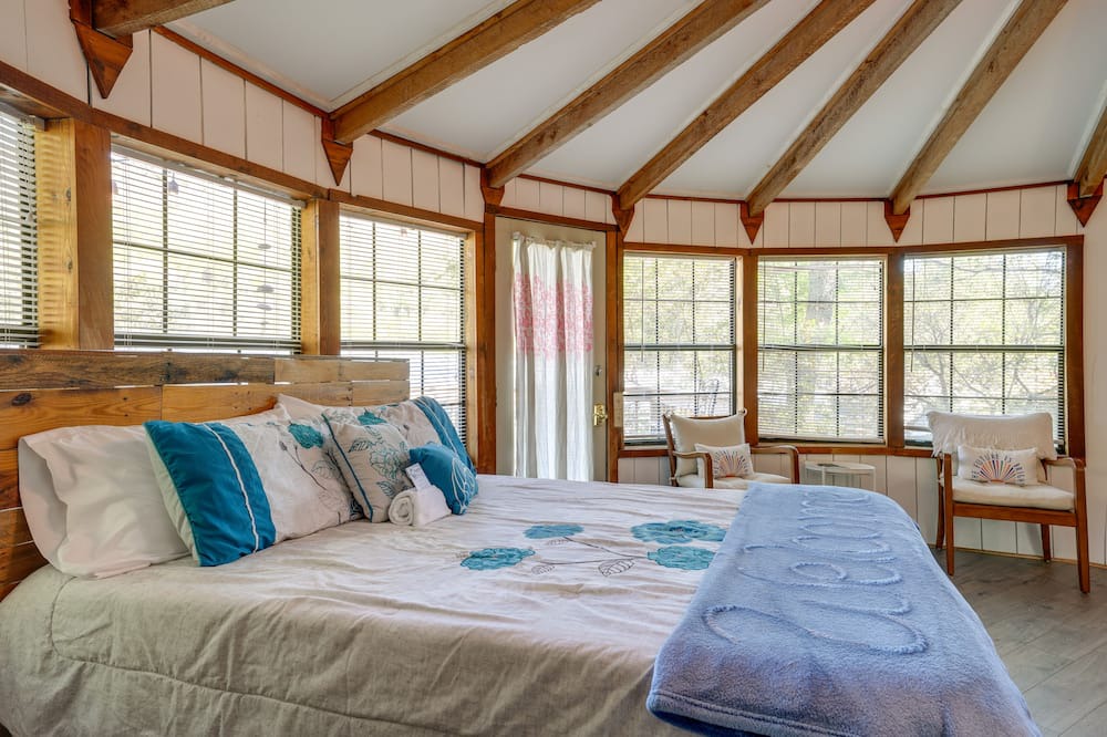 Photo of Bedroom in Wildwood