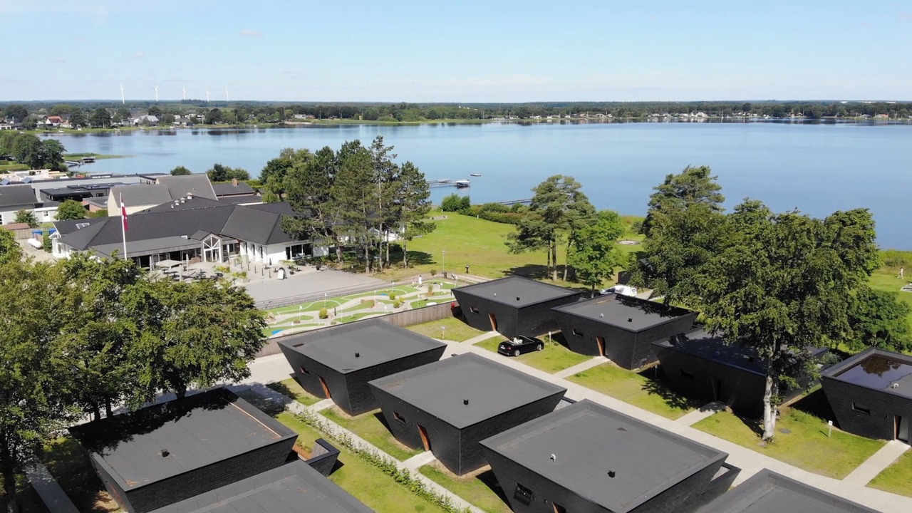 Photo of Others in Sunds