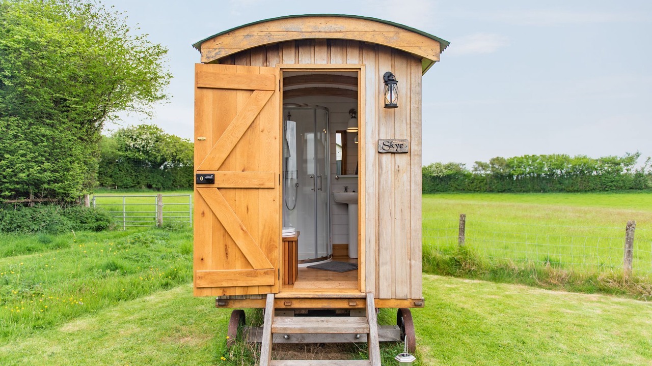 Photo of Outdoor in Ashford