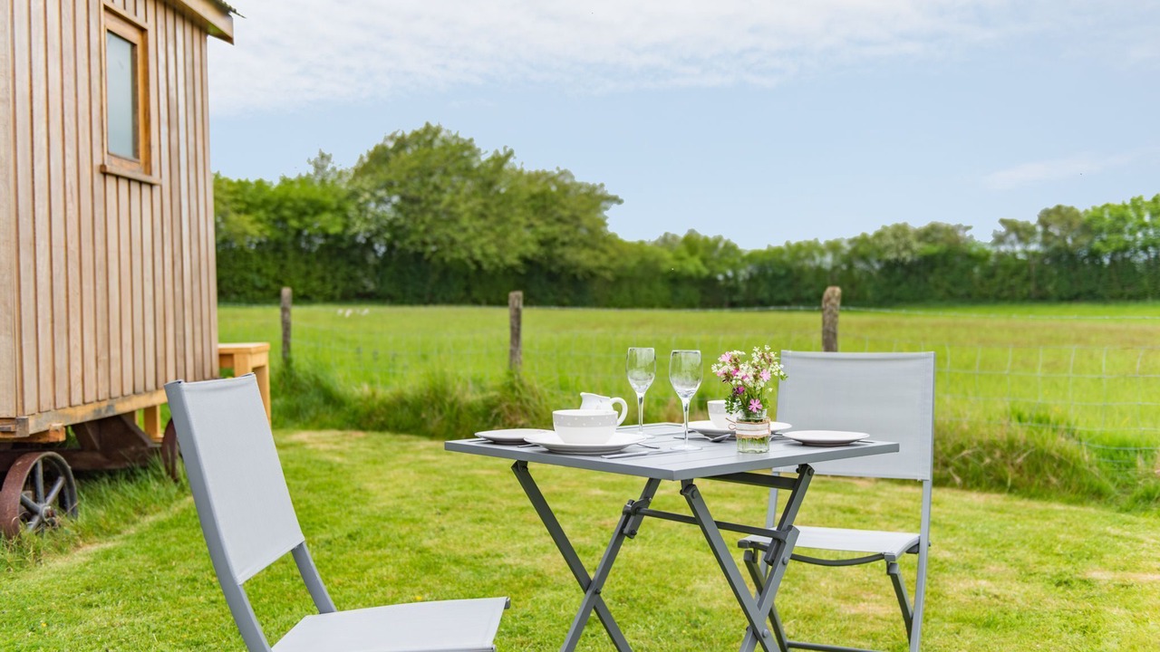 Photo of Outdoor in Ashford