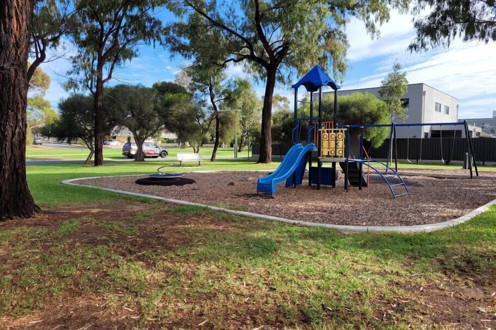 Photo of Others in Henley Beach