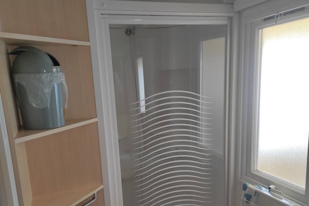 Photo of Bathroom in Biville-sur-Mer