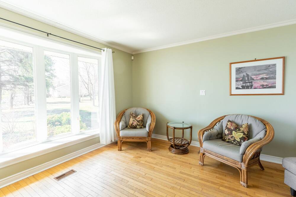 Photo of Livingroom in Maugerville