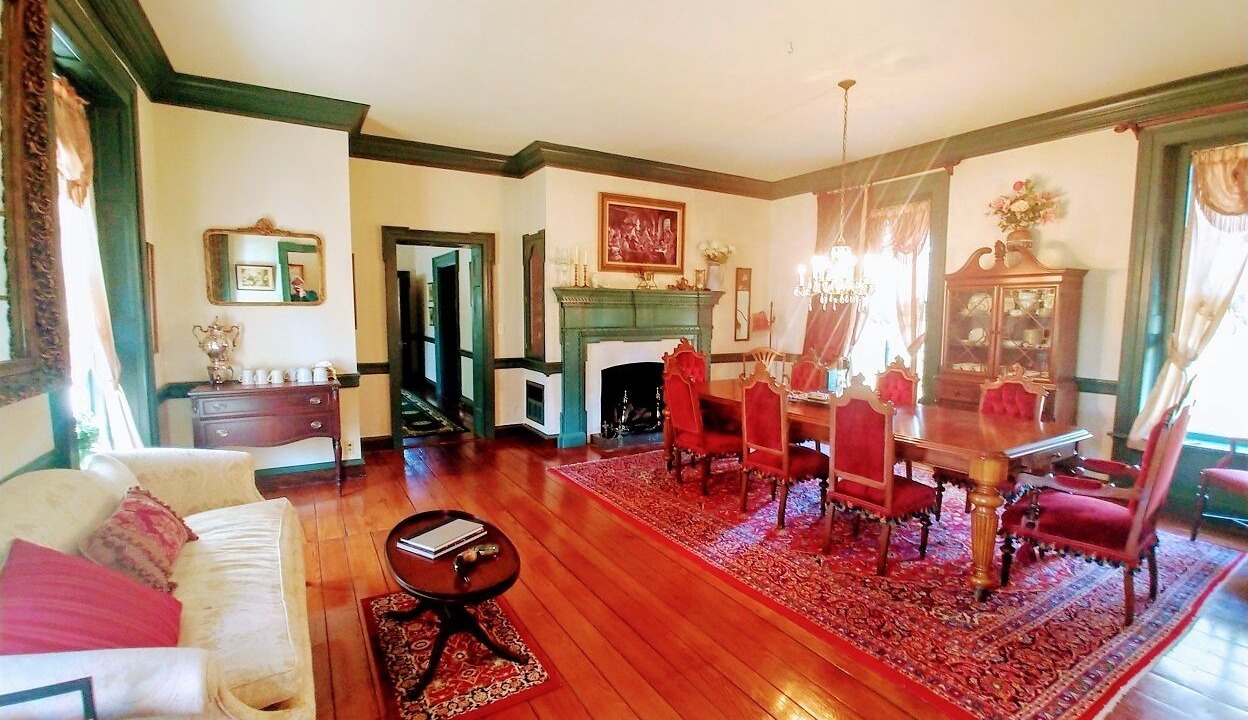 Photo of Others in Snow Hill