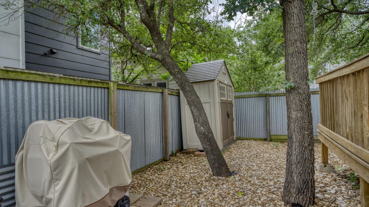 Photo of Outdoor in Foster Heights