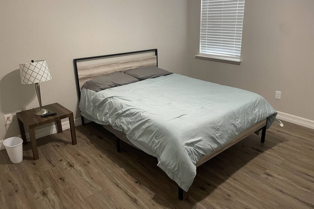 Photo of Bedroom in Atascocita