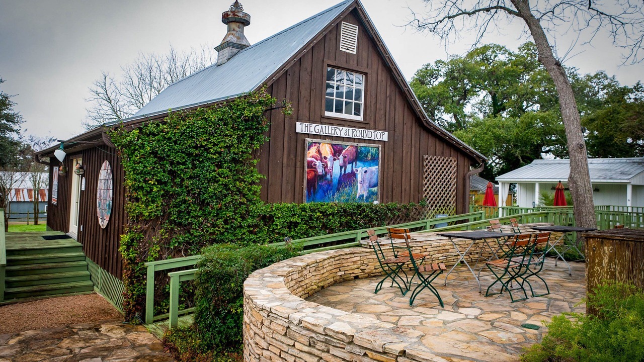 Photo of Others in Round Top