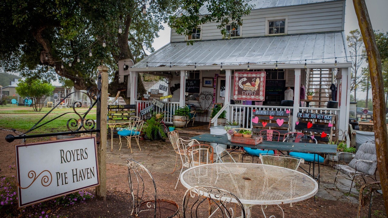 Photo of Others in Round Top