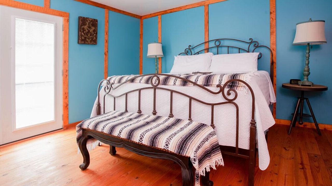 Photo of Bedroom in Round Top