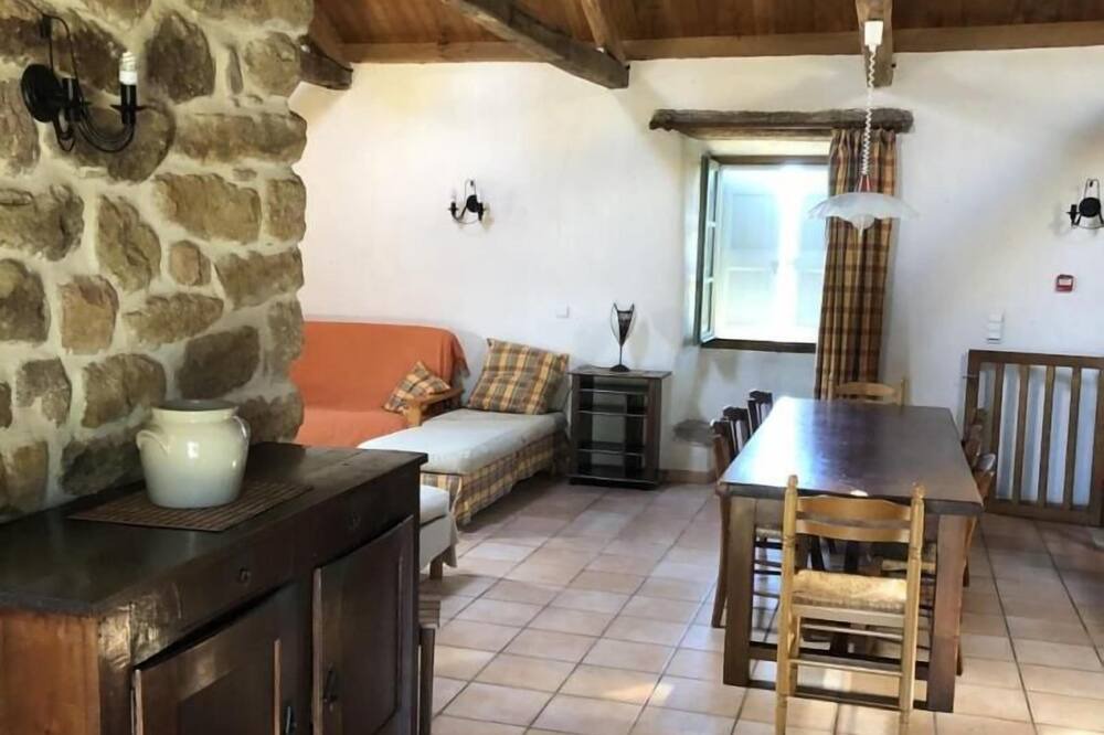 Photo of Kitchen in Pied-de-Borne