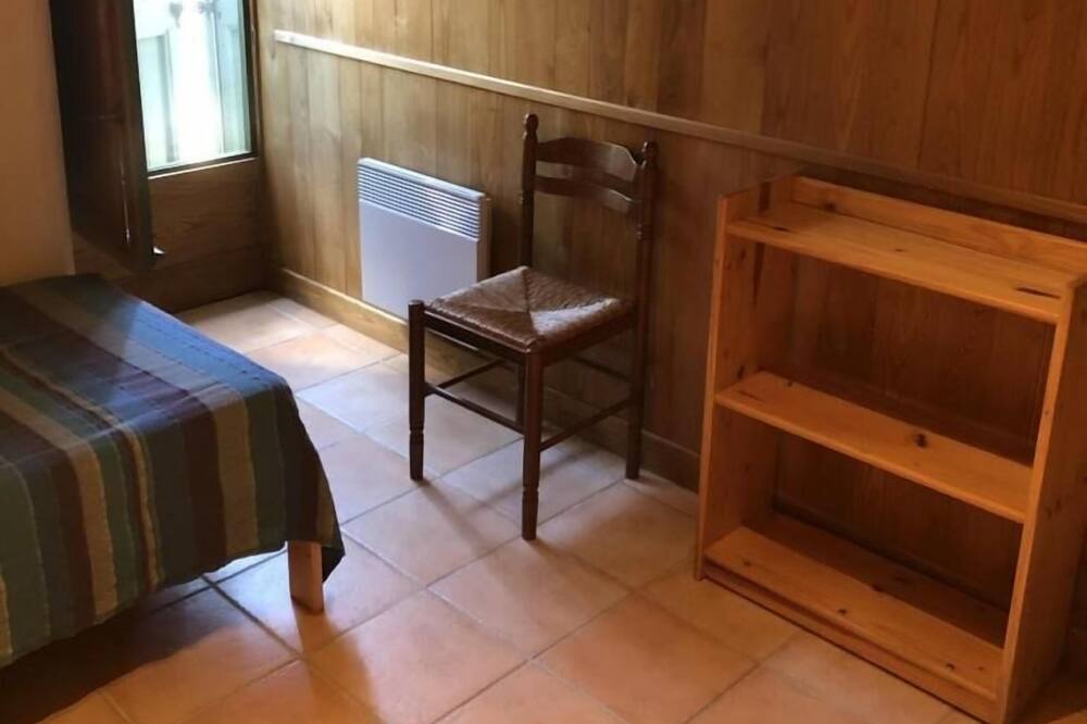 Photo of Bedroom in Pied-de-Borne