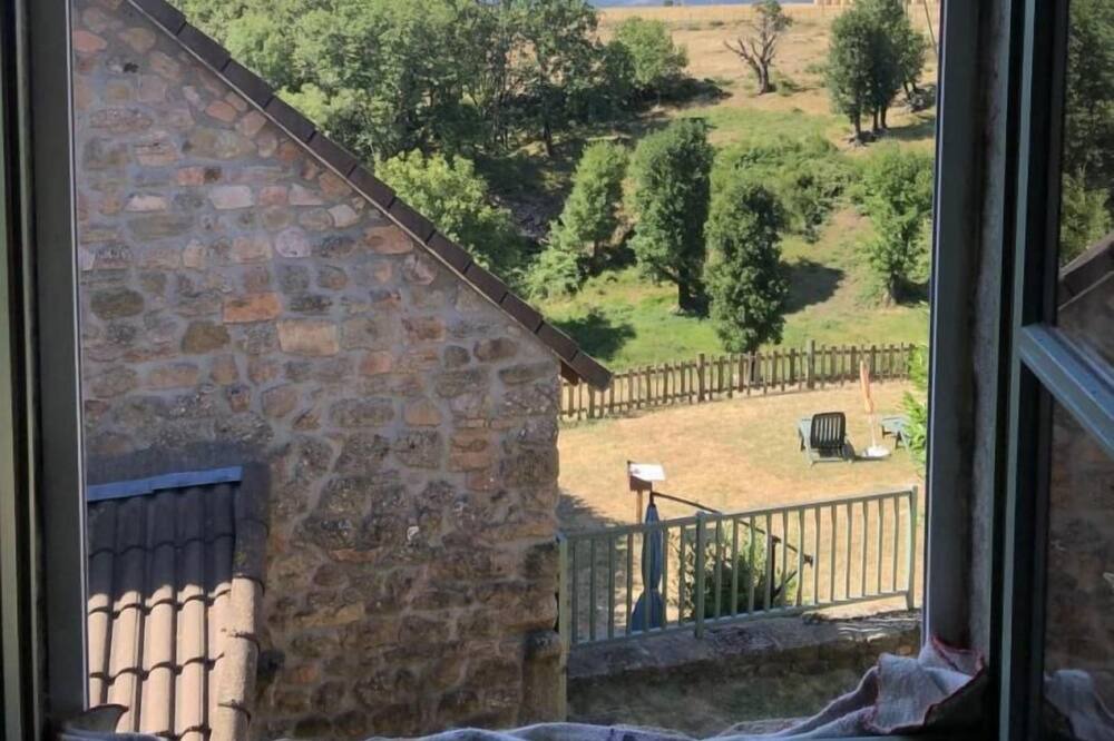 Photo of Others in Pied-de-Borne