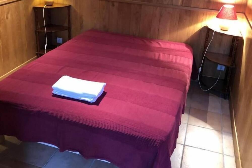 Photo of Bedroom in Pied-de-Borne