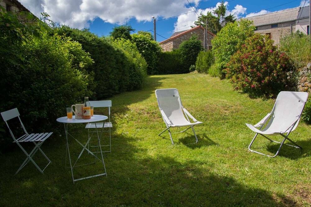 Photo of Outdoor in Saint-Symphorien