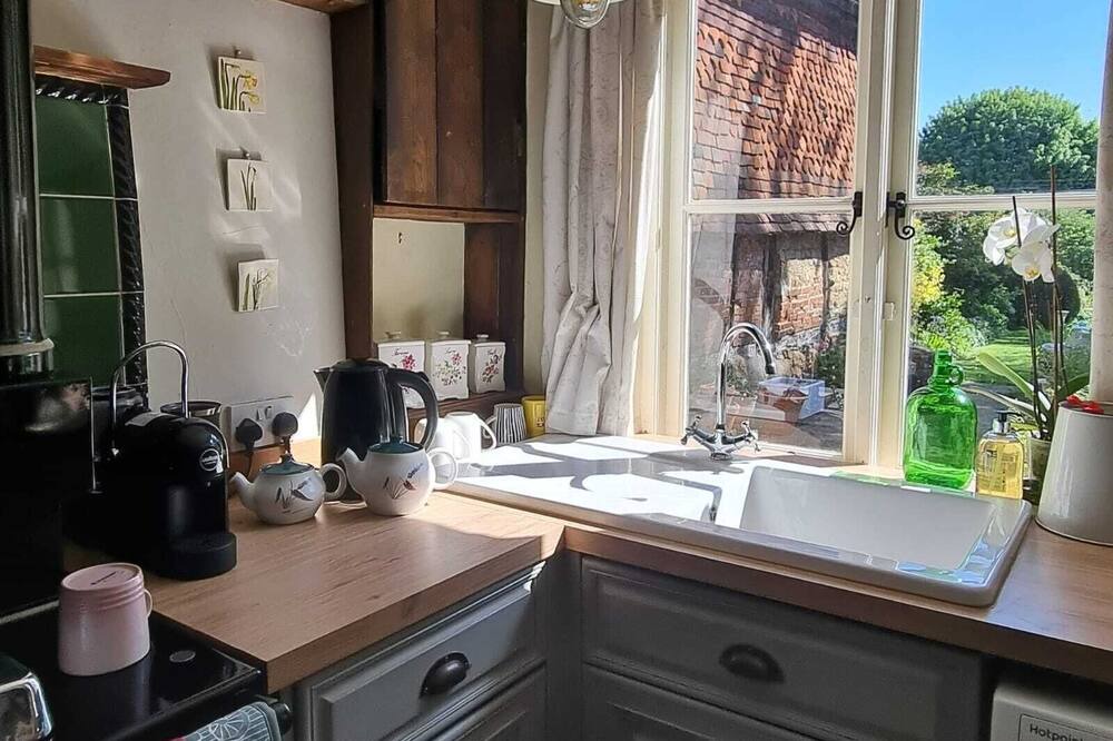 Photo of Kitchen in Petworth