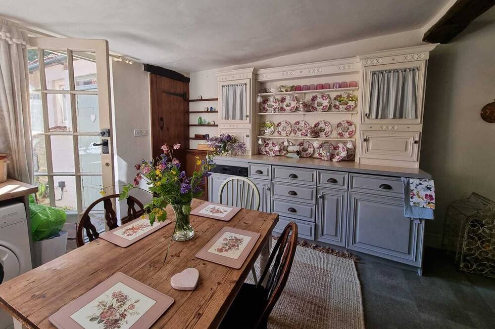 Photo of Others in Petworth