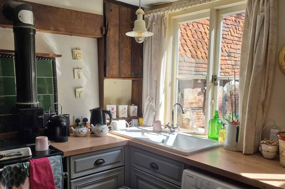 Photo of Kitchen in Petworth