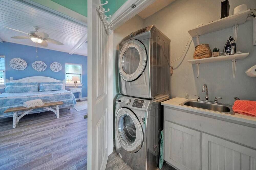 Photo of Others in Leeward Sands