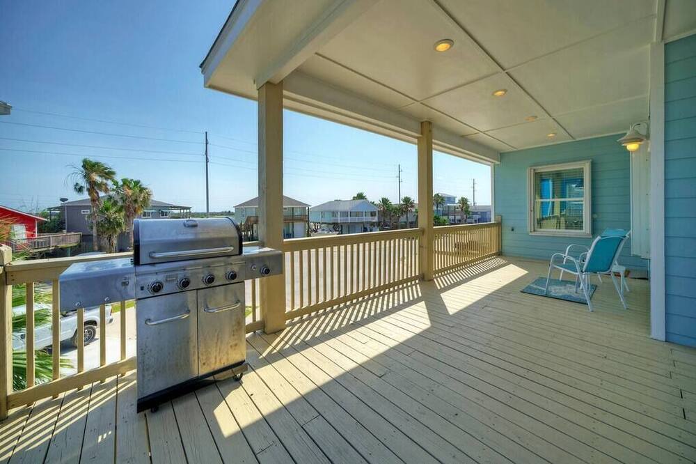 Photo of Others in Leeward Sands