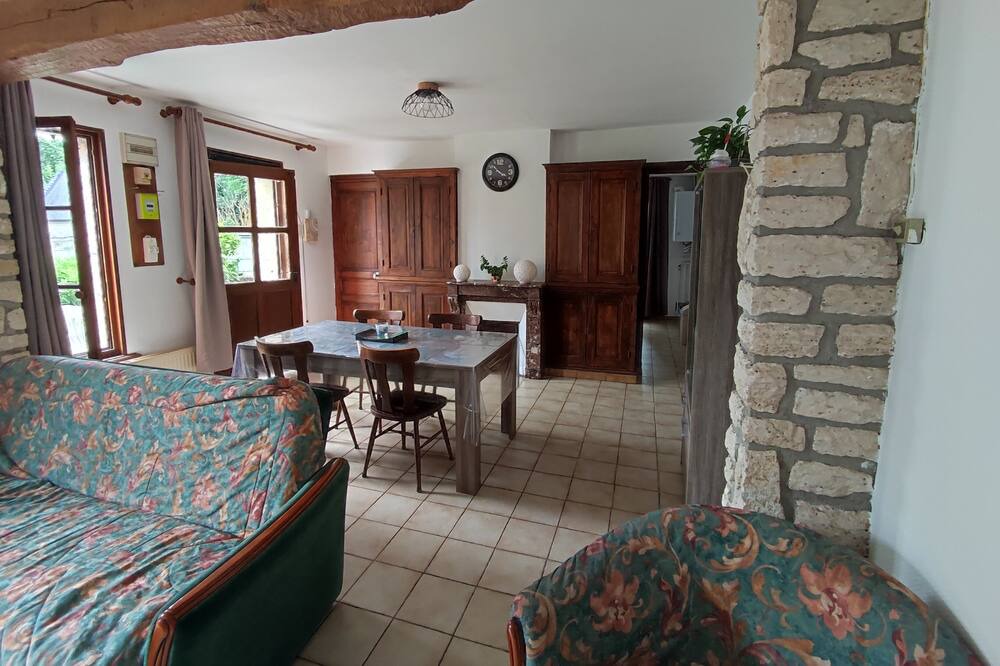 Photo of Livingroom in Vic-sur-Aisne