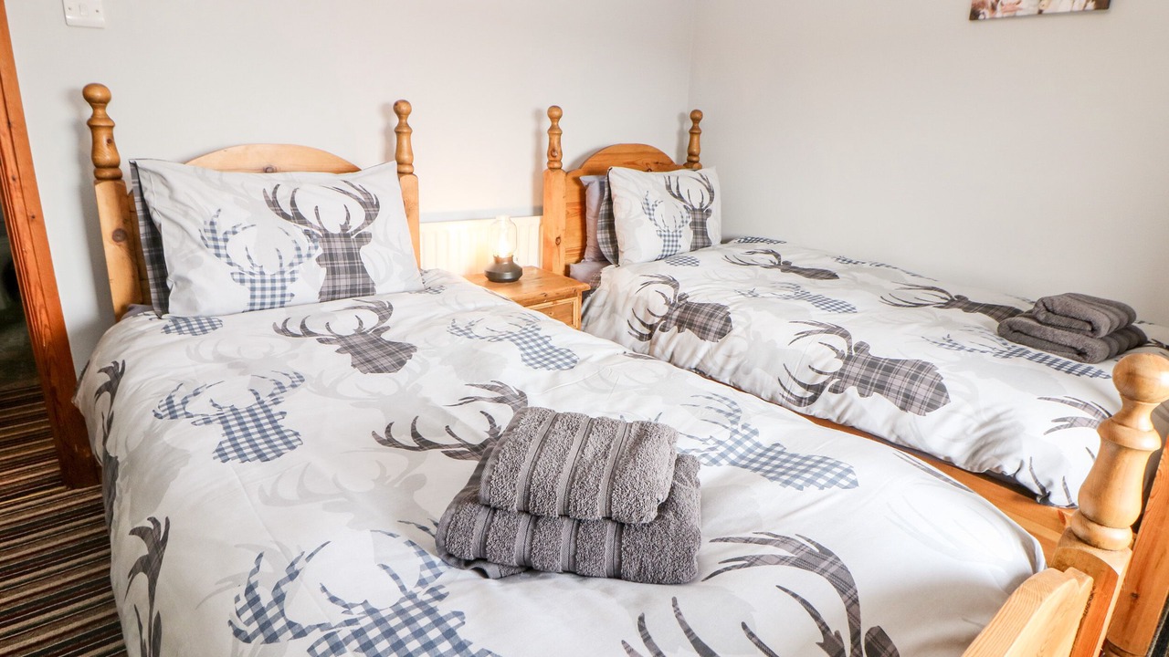 Photo of Others in Over Haddon