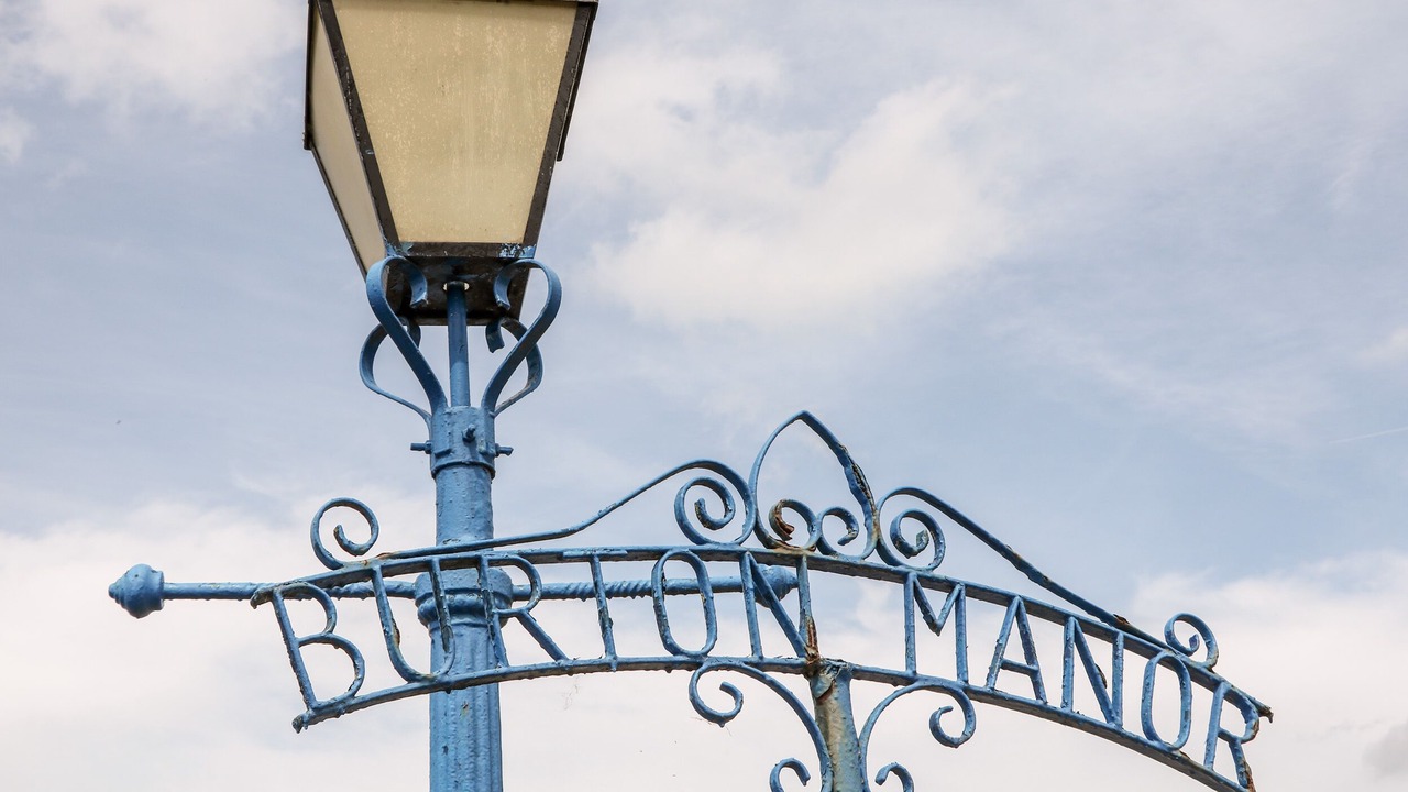 Photo of Others in Over Haddon