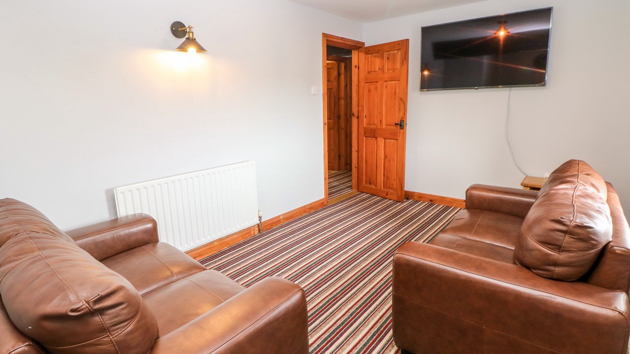 Photo of Others in Over Haddon