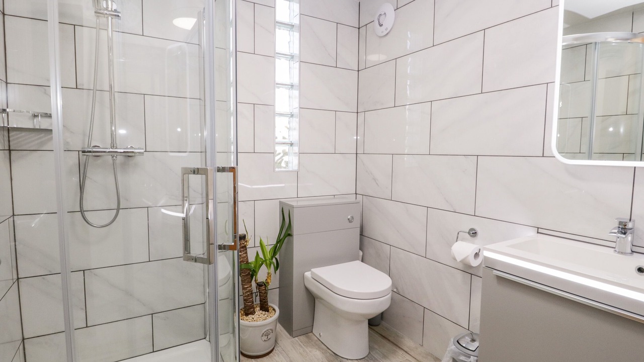 Photo of Bathroom in Newland Near Ulverston