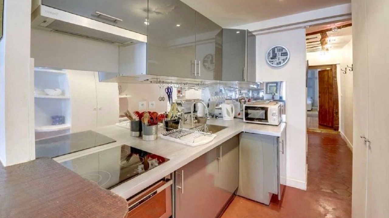 Photo of Kitchen in Arts-et-Metiers