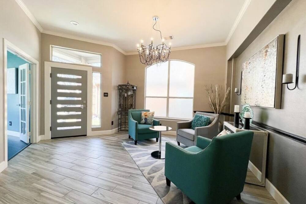 Photo of Livingroom in Lewisville