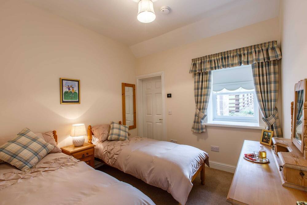 Photo of Others in Westhill