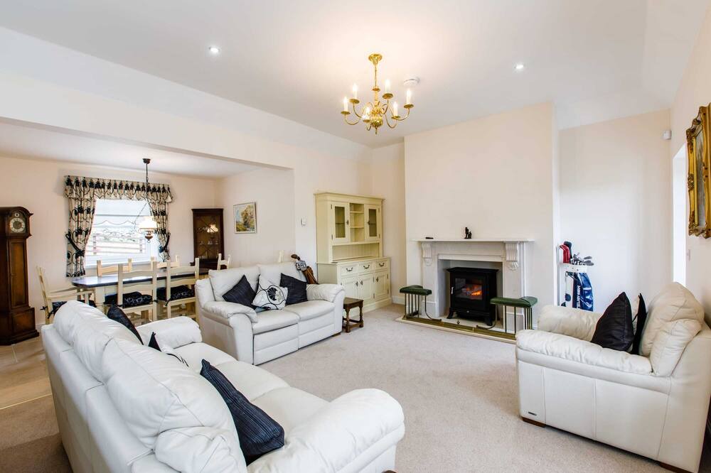 Photo of Others in Westhill