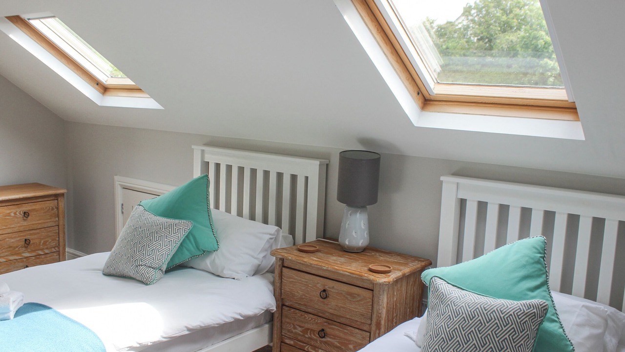 Photo of Others in Bugford