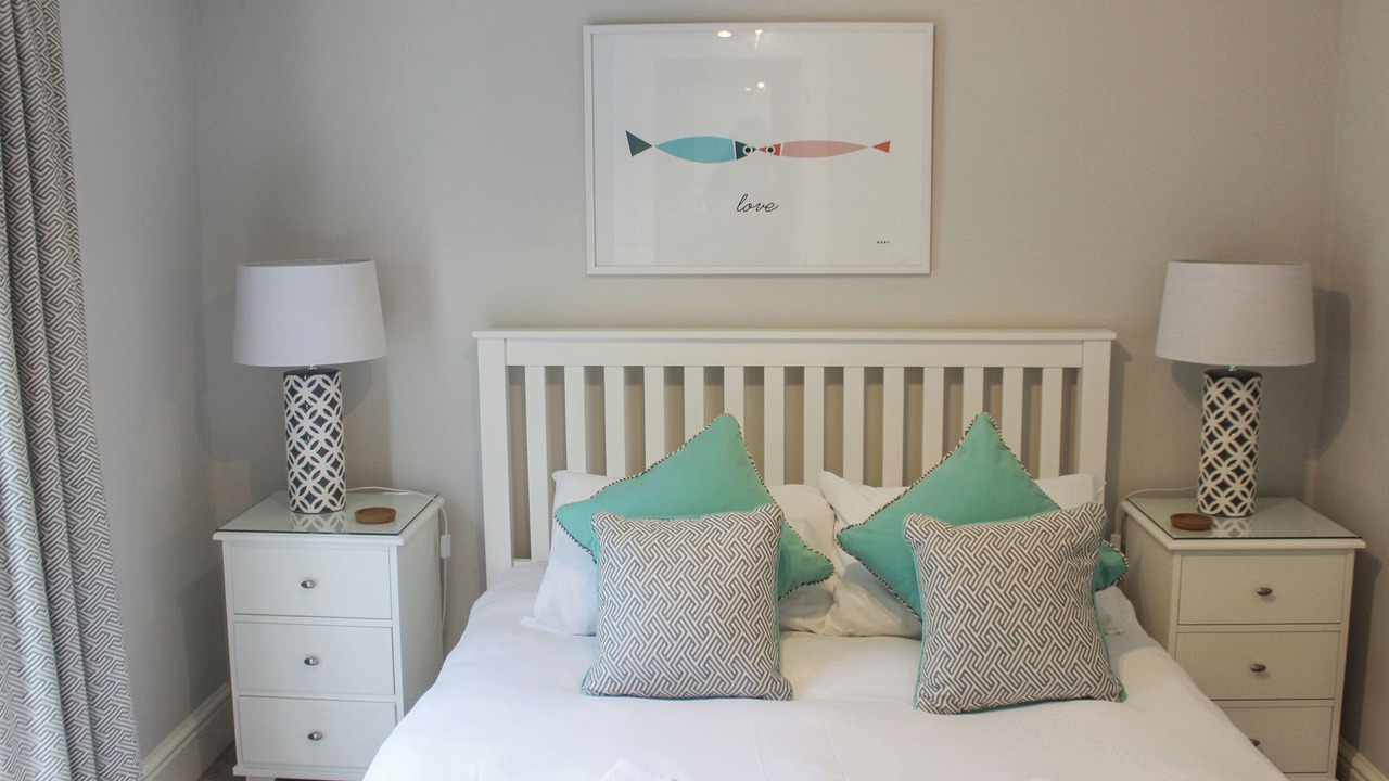 Photo of Others in Bugford