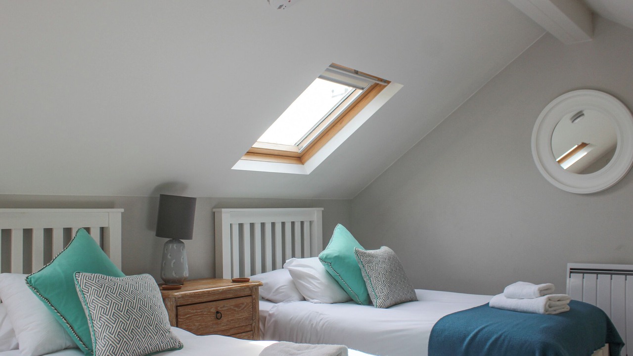 Photo of Others in Bugford