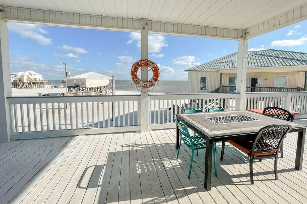 Photo of Patio Balcony in Dauphin Island