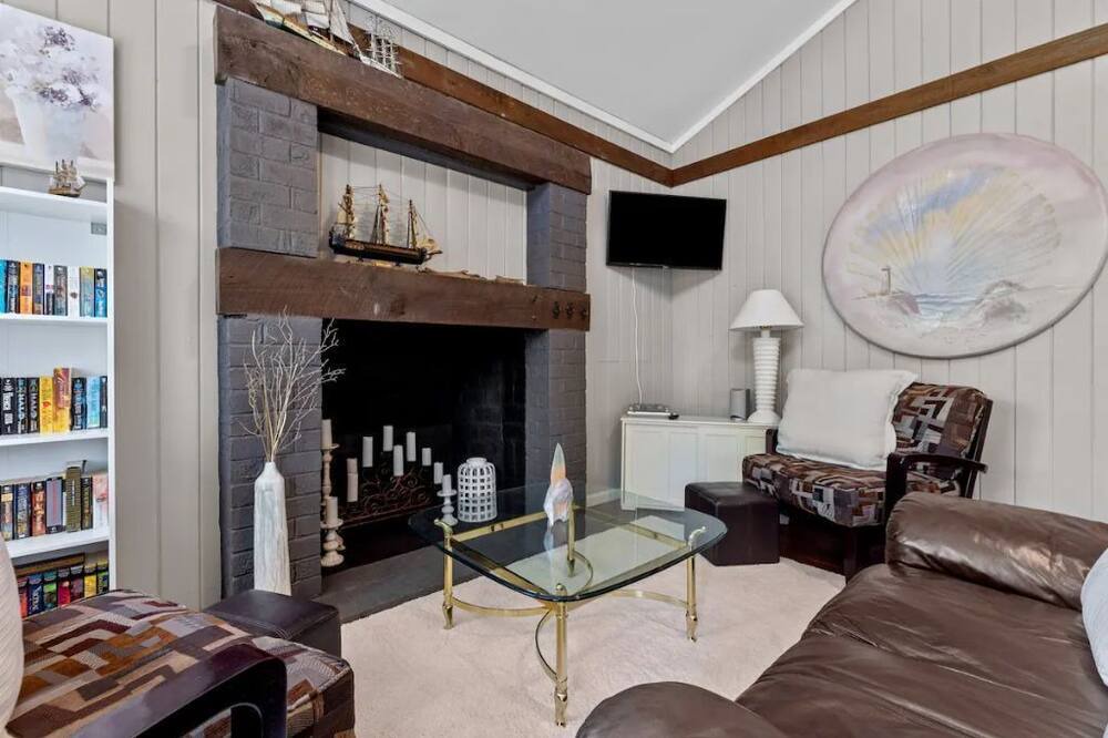 Photo of Livingroom in Kilmarnock