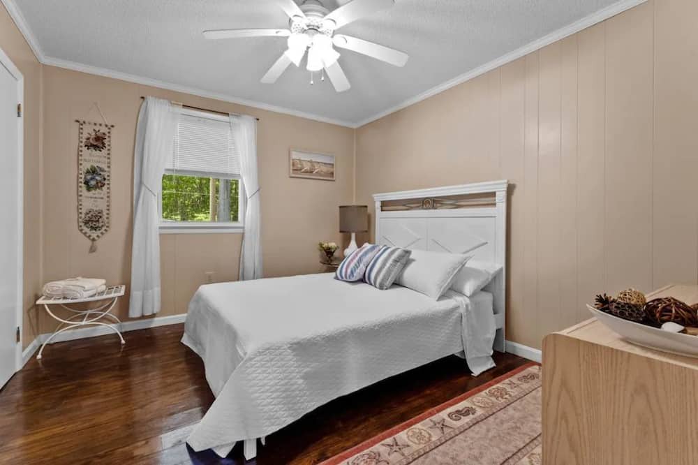 Photo of Bedroom in Kilmarnock