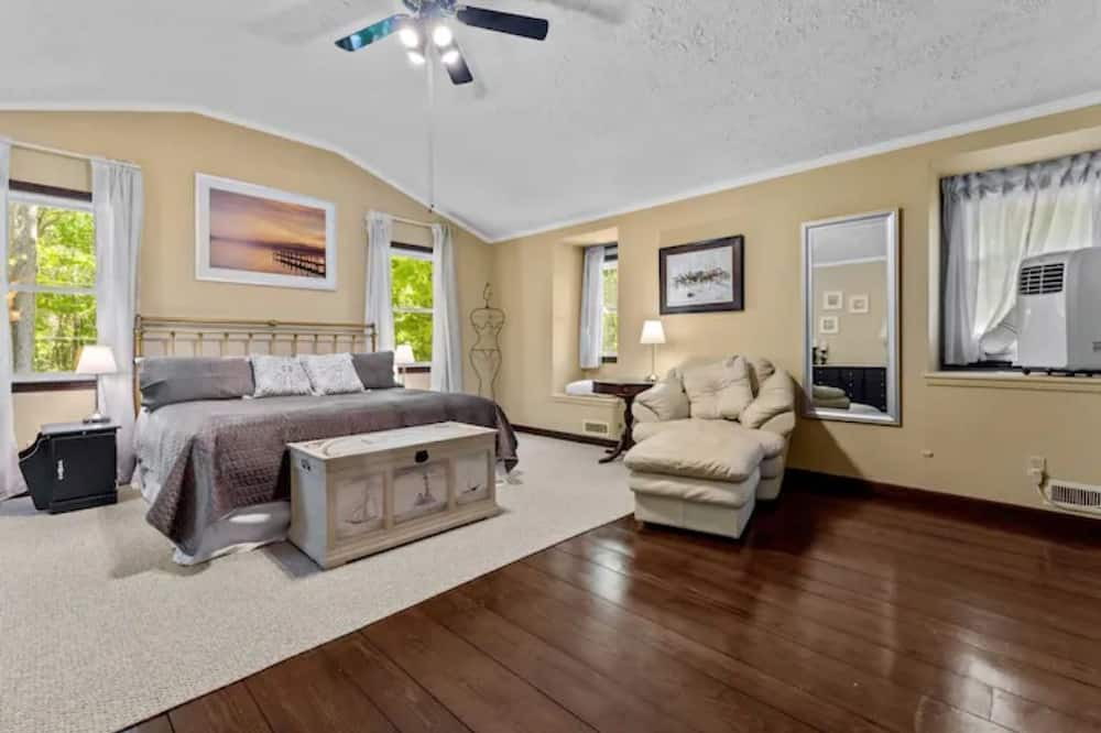 Photo of Bedroom in Kilmarnock