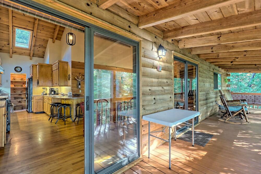 Photo of Patio Balcony in Wiley