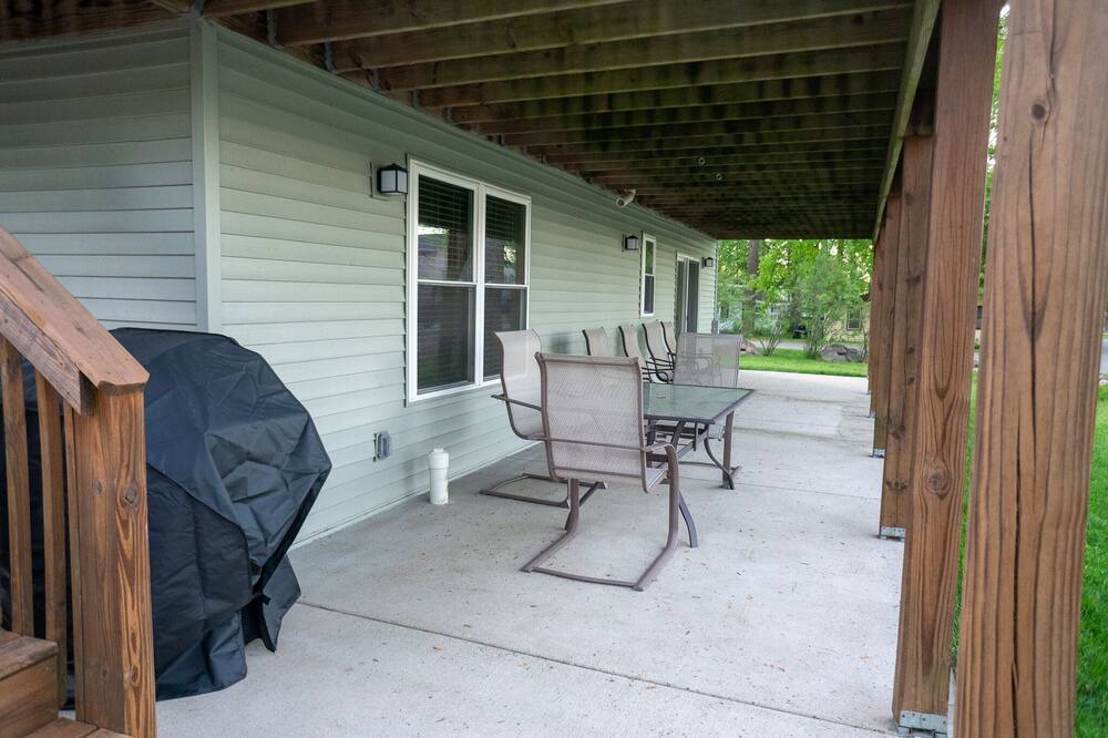 Photo of Patio Balcony in Shelbyville