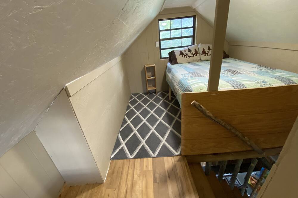 Photo of Bedroom in Gunnison