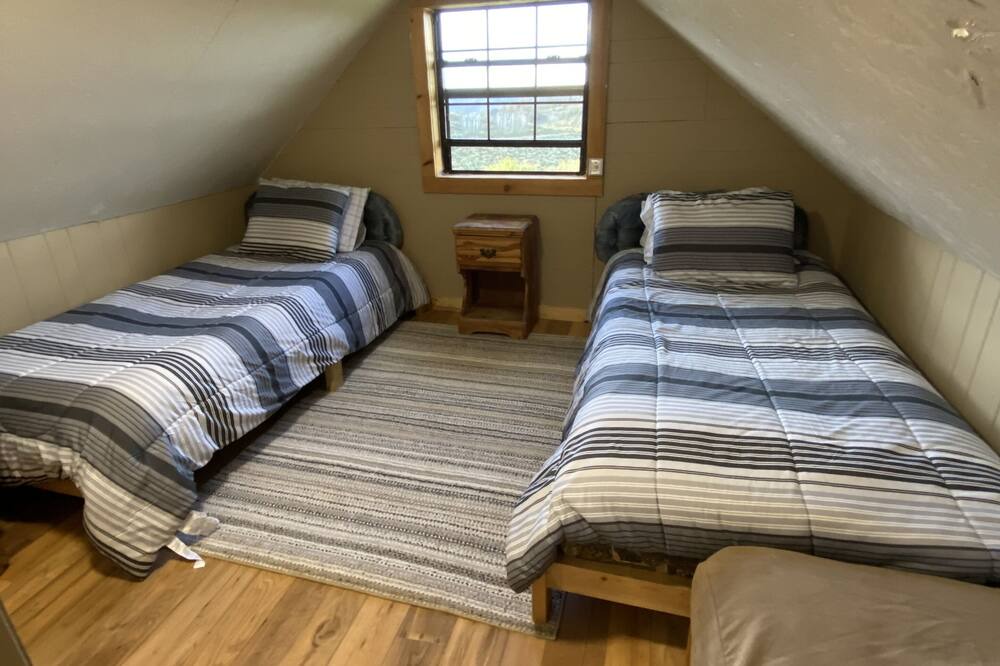 Photo of Bedroom in Gunnison