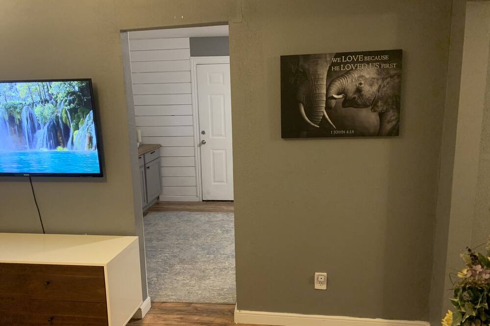 Photo of Bedroom in Oak Cliff