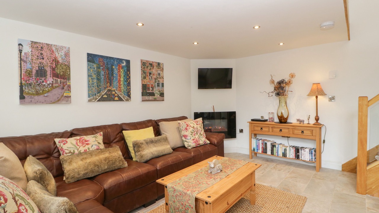 Photo of Others in Yarpole