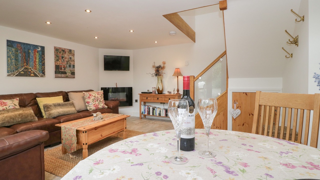 Photo of Others in Yarpole